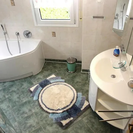 Moewe In Mirow, Cleaning Included